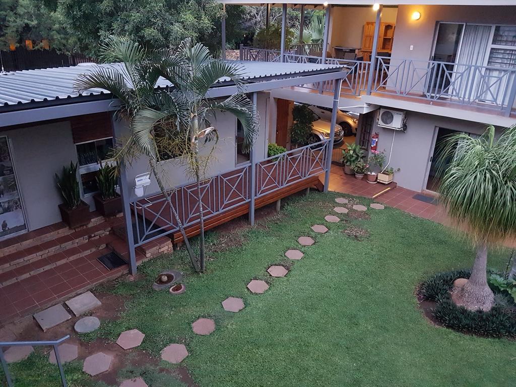 Loerie Guesthouse Hoedspruit Exterior foto