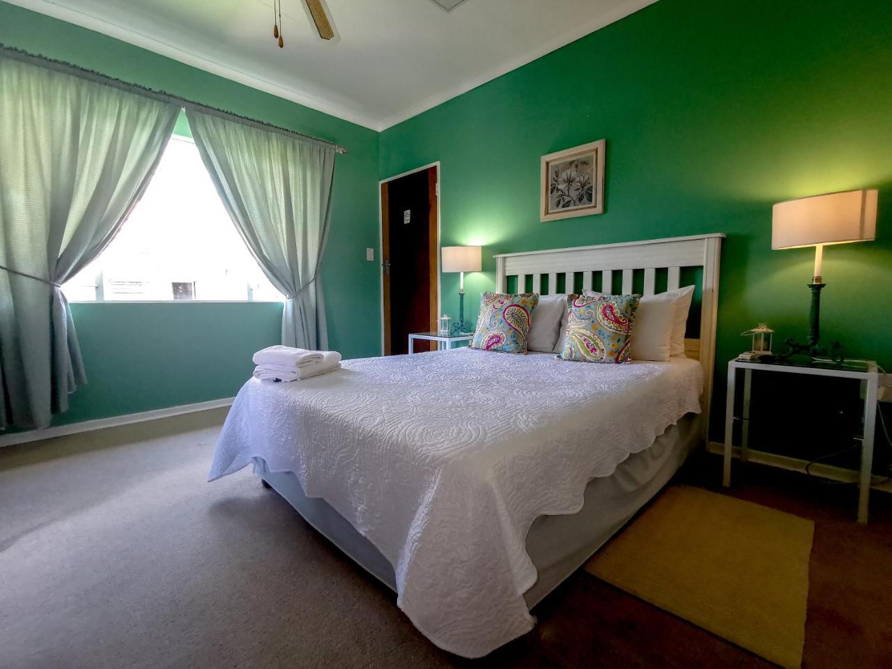 Loerie Guesthouse Hoedspruit Exterior foto